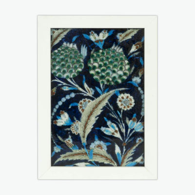 İznik Çini Duvar Tablosu - Yapraklar & Goncalar, Beyaz Ahşap Çerçeve [27 cm x 19 cm]