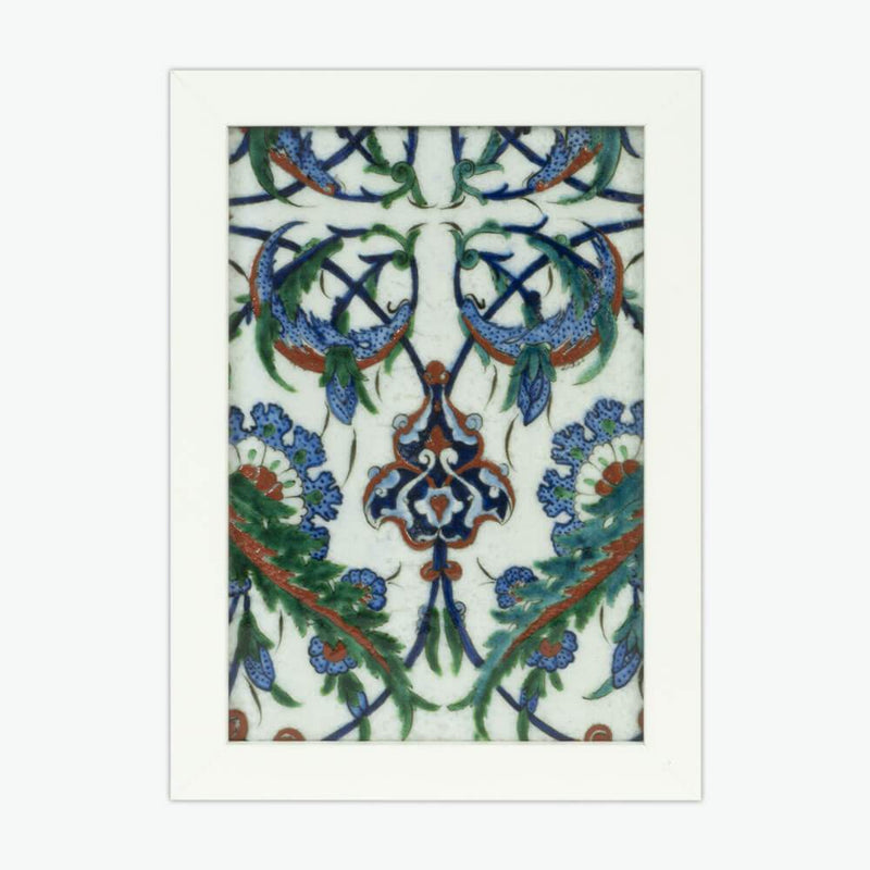 İznik Çini Duvar Tablosu - Rumi & Yapraklı, Beyaz Ahşap Çerçeve [27 cm x 19 cm]