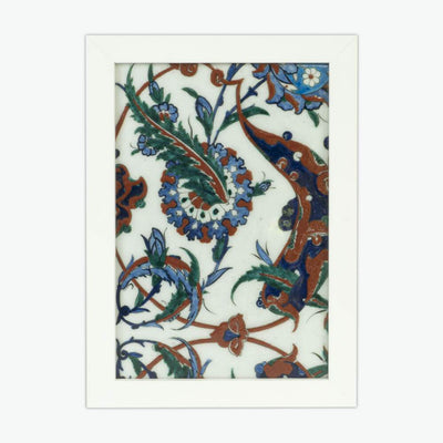 İznik Çini Duvar Tablosu - Rumi & Hançer Yapraklı, Beyaz Ahşap Çerçeve [27 cm x 19 cm] 